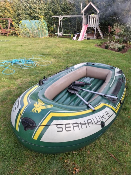 Ponton seahawk 3. Wiosła i pompka w komplecie.