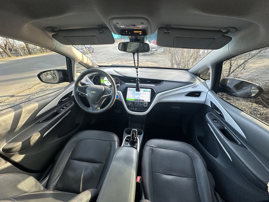 Chevrolet Bolt EV, батарея 64кВт