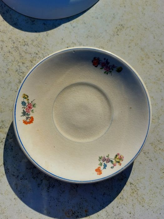 Pratos diversos faiança portuguesesa