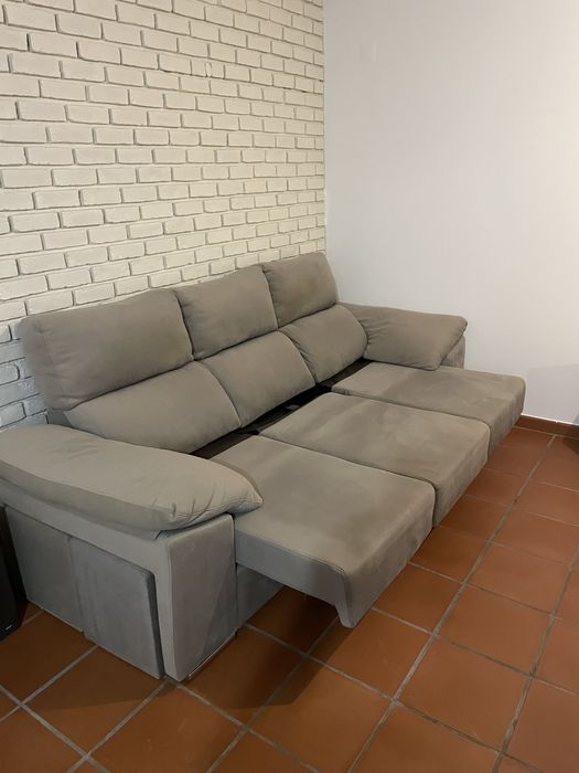 Sofá modular com chaise longue + 4 módulos individuais (uso 2 anos)