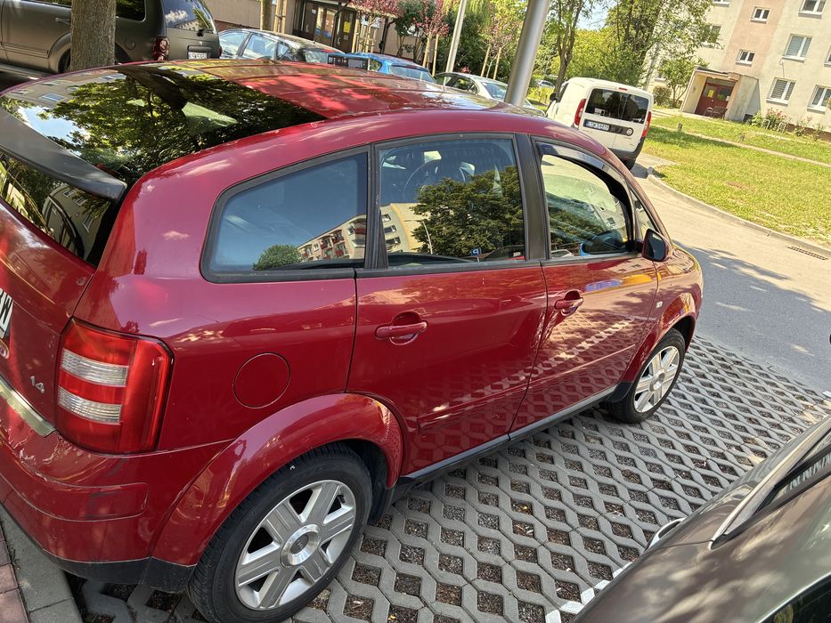 Sprzedam audi A2 1.4 benzyna