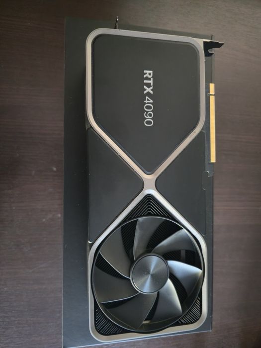 【中古】GeForce RTX 4090 (OEM) GeForce RTX 4090 搭載グラボ 新品 372,480円 中古 340,000円