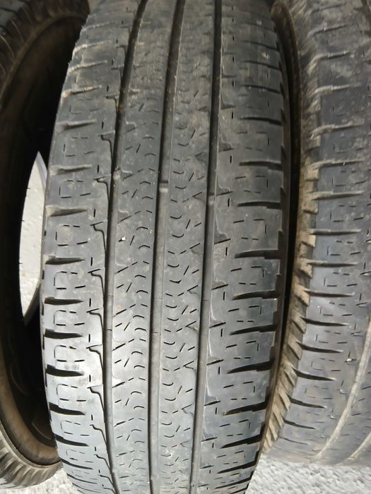 4 Pneus 225/75R16 CP Michelin Camping