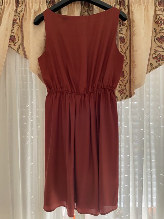 Vestido vermelho escuro tam L