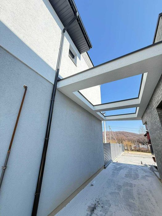 Продаж котеджів у Бірках