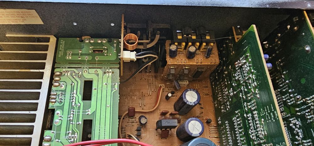 Amplituner harman kardon AVR 10