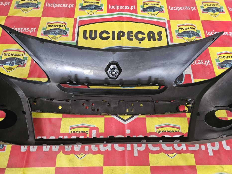 Pára-choques frente Renault Clio III | 127690