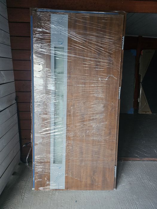 Drzwi zewnętrzne nowe 90 x 206