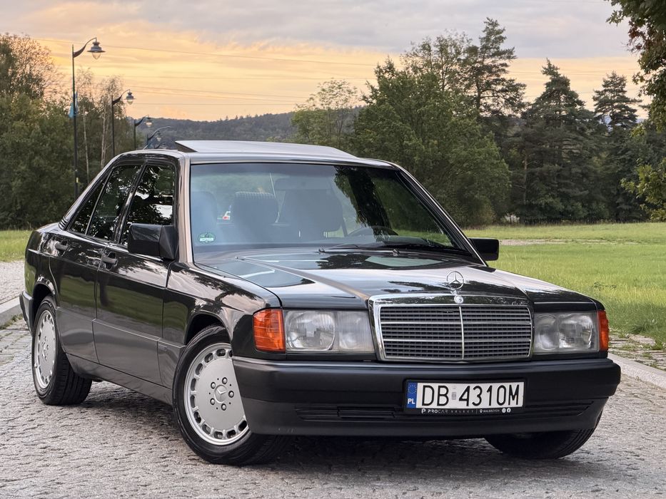 Mercedes-Benz Seria 190
