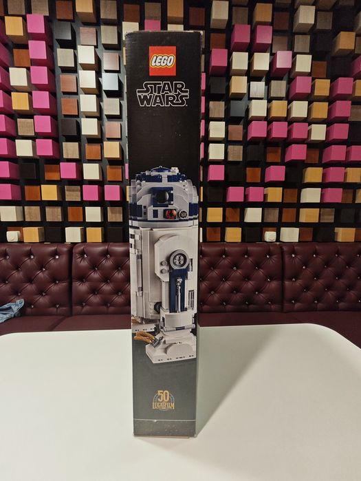 Конструктор LEGO Star Wars 75308 R2-D2 (2314 Деталей)