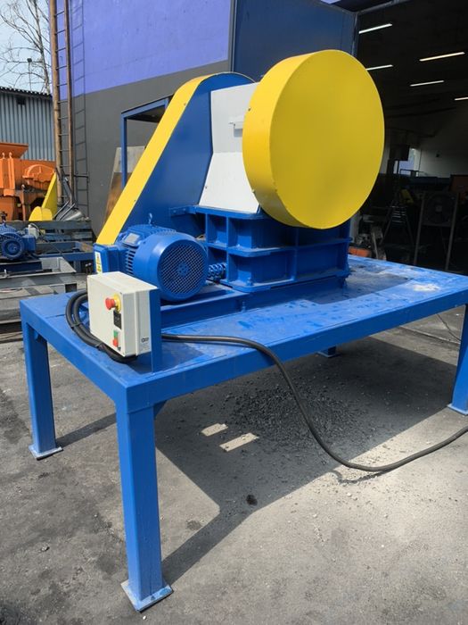 KRUSZARKA SZCZĘKOWA DO GRANITU model: KSZ-200x300 nowa, cegły, asflalt