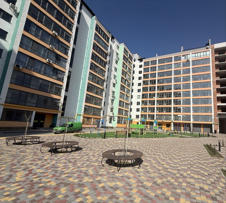 Продаж або обмін на авто! 3-кімнатна квартира 83 м² у ЖК «Мрія» (будинок зданий)