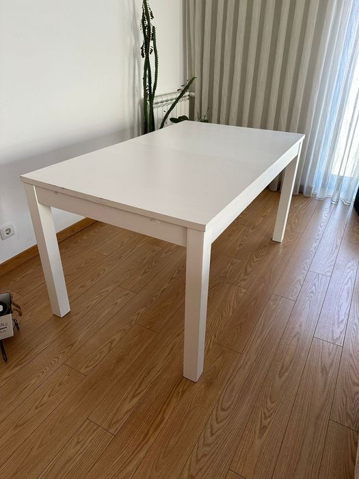 Mesa de jantar / sala de estar