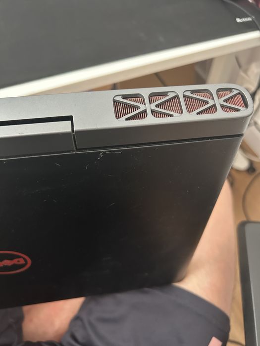 Laptop Dell Inspiron 15" (i7/16Gb RAM/128Gb SSD/1Tb HDD/ 1050TI 4GB)