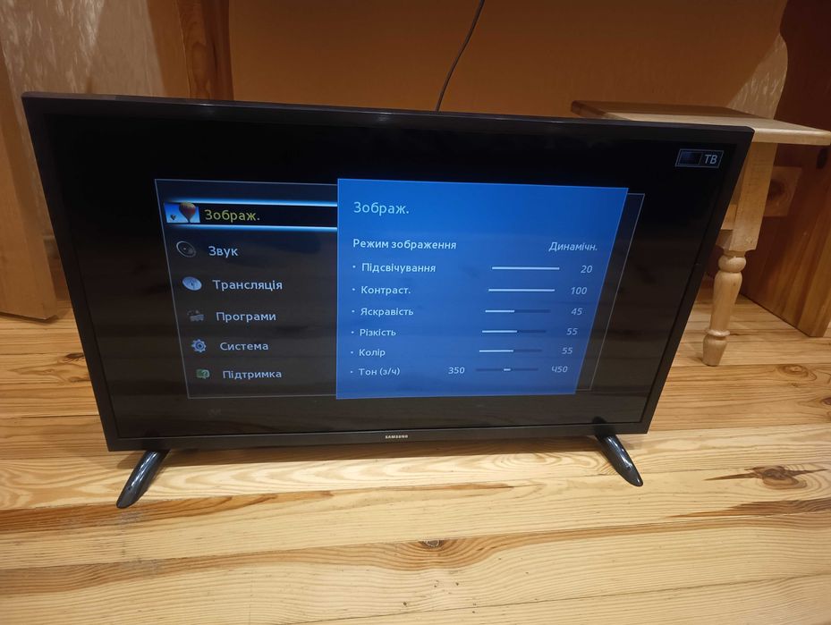 Телевизор Samsung 32" Full HD монитор