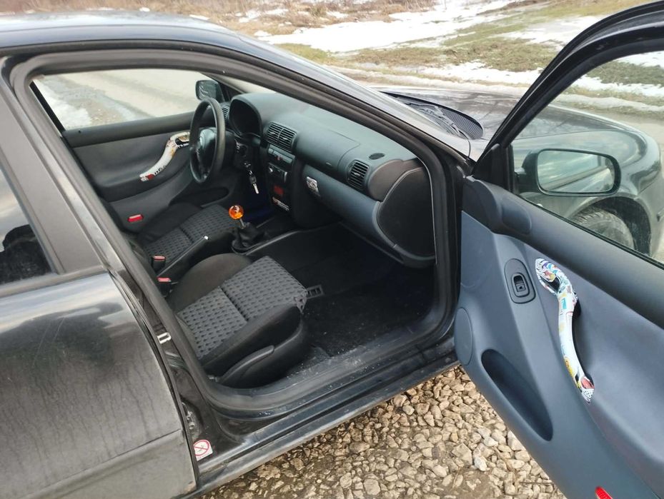SEAT LEON/rok 2001 /poj. 1.9 TDI 110ps/