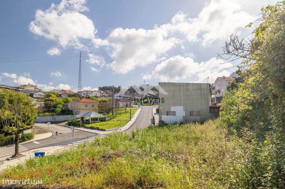 Terreno | 2 Frentes | 3 Andares | Gondomar