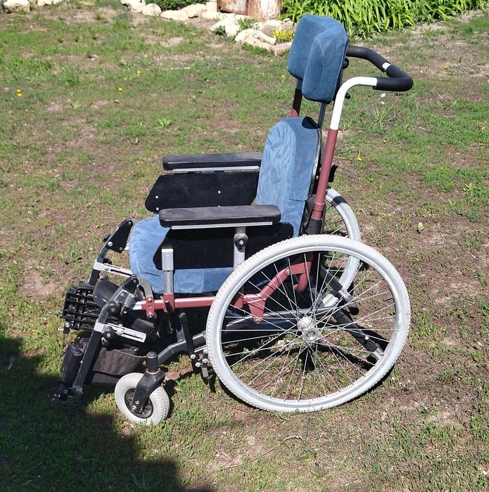 Інвалідна коляска
