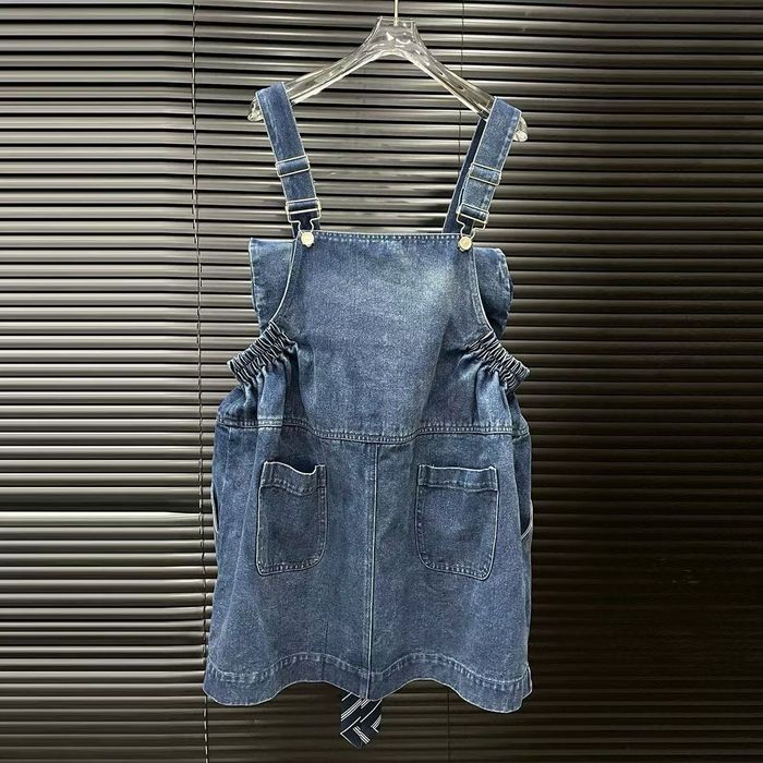 Джинсовий сарафан з бантом з переду