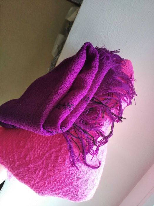 Платок классический красивый фиолетовый лиловый с бахромой