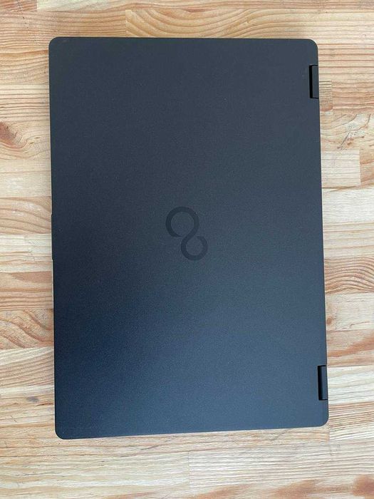 Ноутбук Fujitsu LIFEBOOK U729 i3-8145U 8GB 256GB SSD 6м гарантія