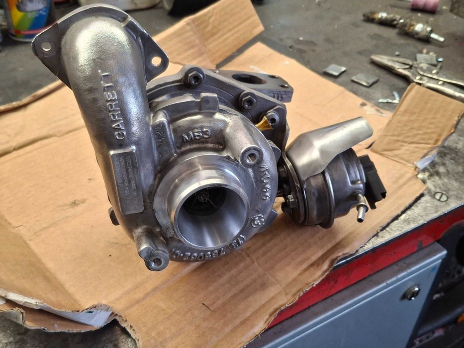 Turbo Citroen Peugeot Ford Focus 1.6 HDI 95CVS