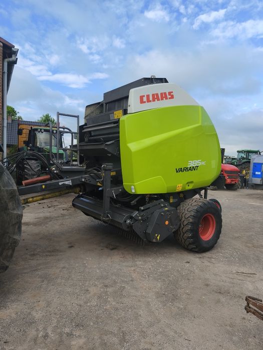Prasa rolująca Claas variant 385 rc