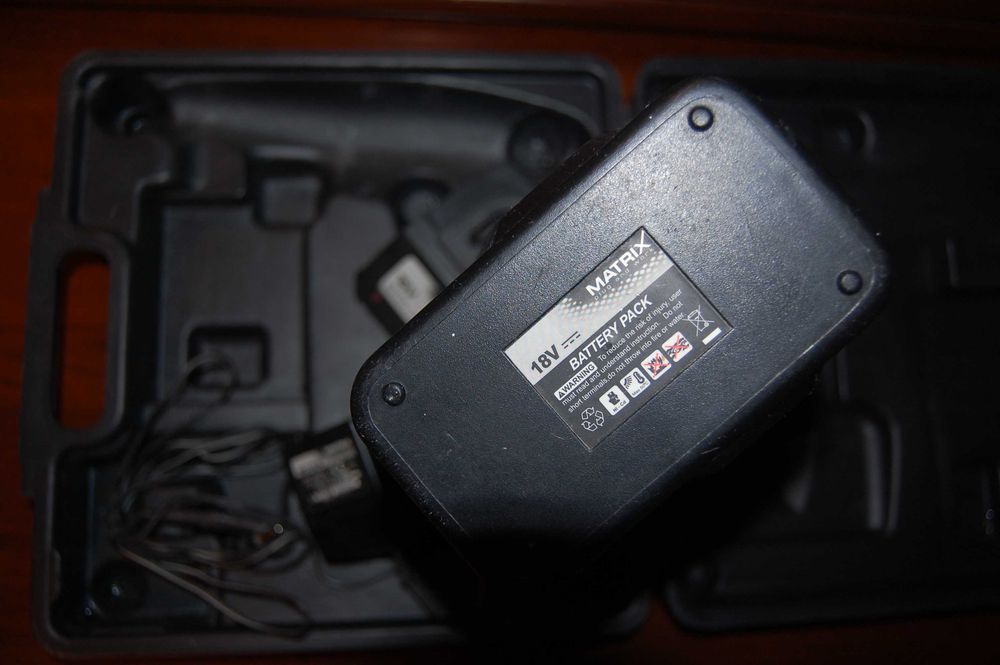 Шуруповерт Matrix (Германия) 18 V