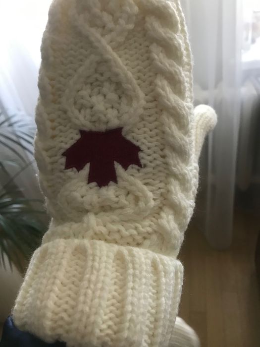 Шапка і рукавички