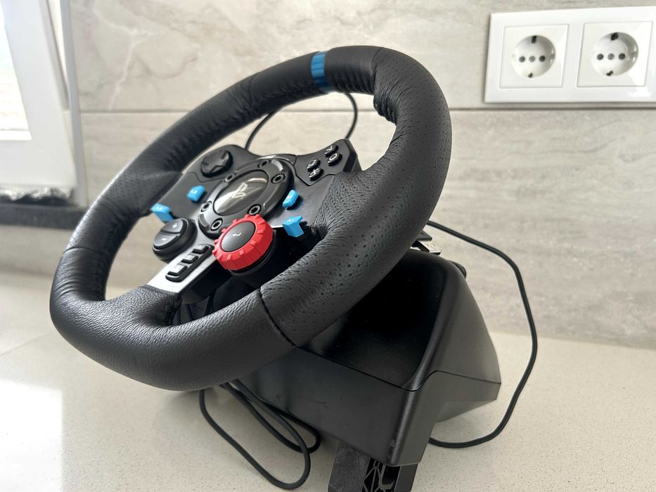 Logitech g29 PS4/PS5/PC Negociavel+ 2 anos de garantia na worten