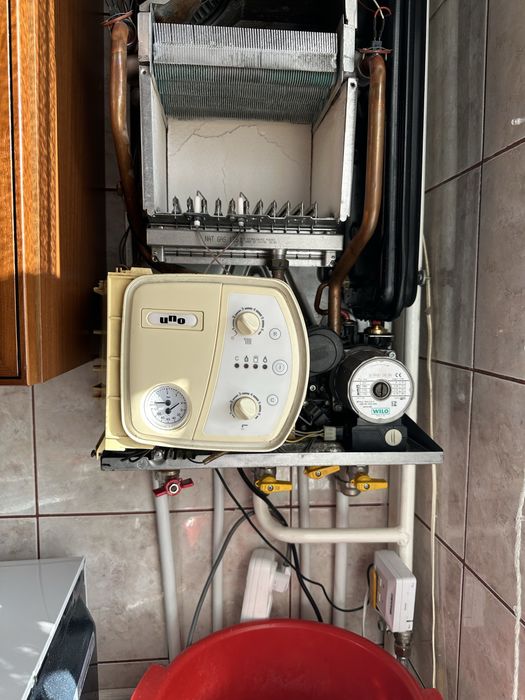 Газовий котел Аристон