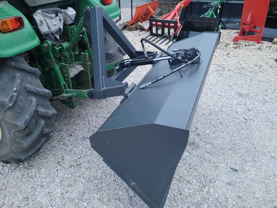 Łyżka/ łycha z kiprem Hydraulicznym na przedni TUZ/ na tył ciągnika