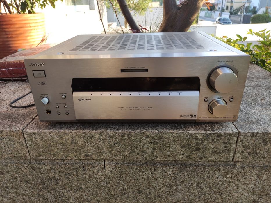 Sony STR- FB930 amplificador