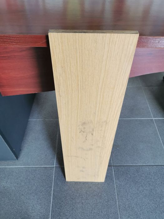 Tábua para prateleira