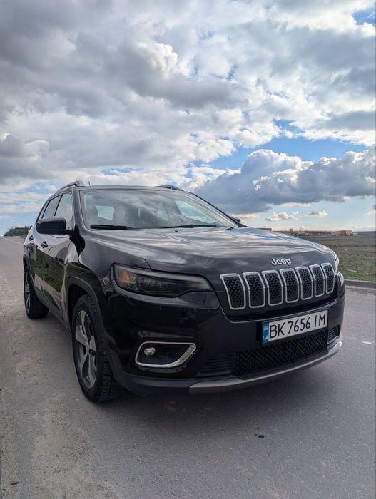 jeep cherokee 2,4 л  2019 р