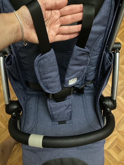 Прогулочна коляска Chicco