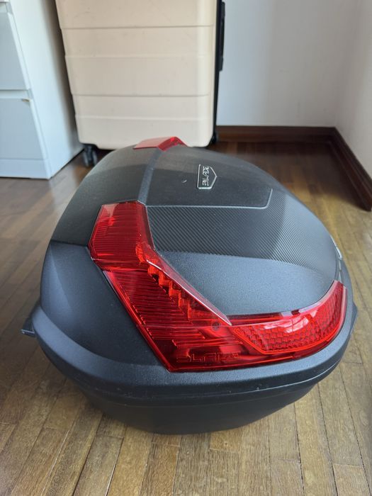Top case Givi Blade + suporte Givi
