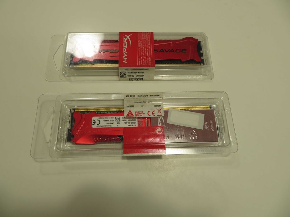 HyperX Memory - 4GB 1866MHz DDR3 Non-ECC CL9 XMP Savage64740128278786121