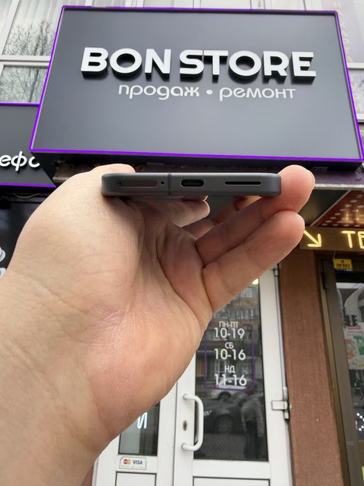 Pixel 9 128gb. Neverlock. 5 циклів користування!