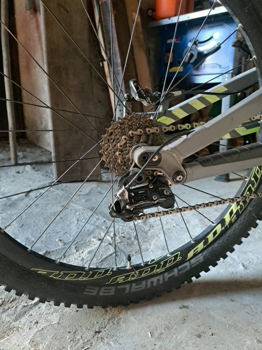 Canyon Torque DHX 2016