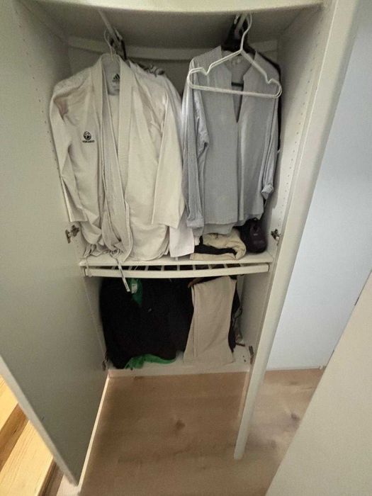 Roupeiro de 2 portas branco