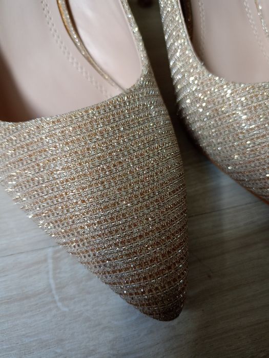 Sprzedam buty damskie