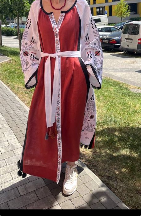 Сукня etnodim, майже нова.