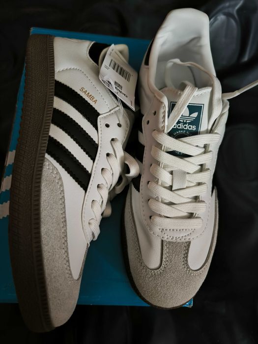 Samba Adidas z Anglii