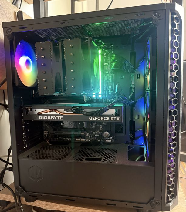 KOMPUTER GAMINGOWY i5-14600KF / RTX 4060 / 32 GB DDR5 / 1 TB SSD