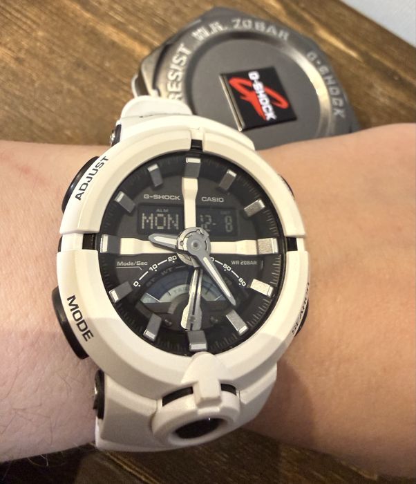 Годинник CASIO G-SHOCK GA-500-7AER