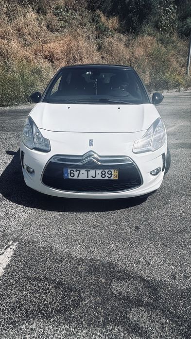 Citroën DS3 White and Black