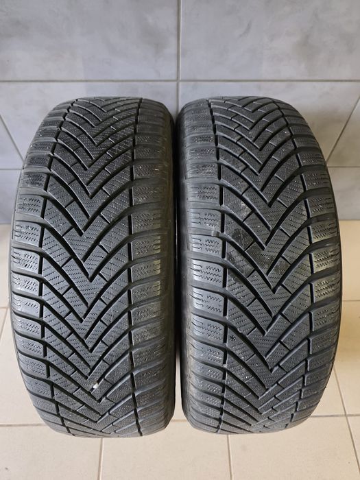 Opony zimowe 205/55 R16 2021 r. Vredestein  Wintrac Świdnik montaż