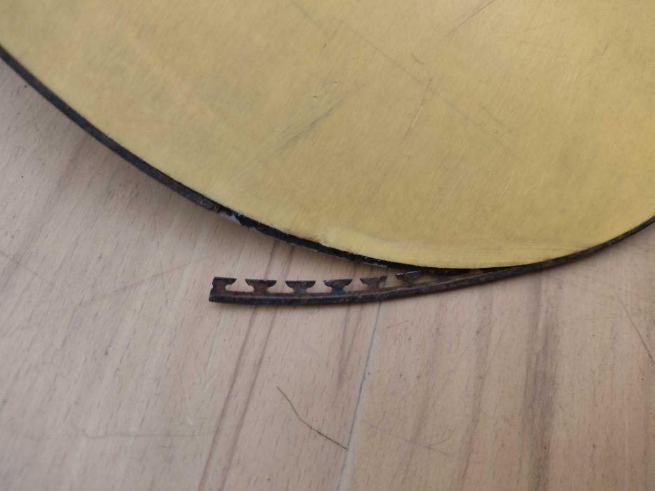 deska snowboardowa Hammer 157cm, uszkodz. krawędź
