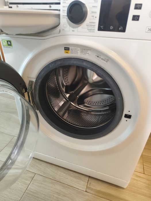 Máquina de Lavar Roupa Hotpoint